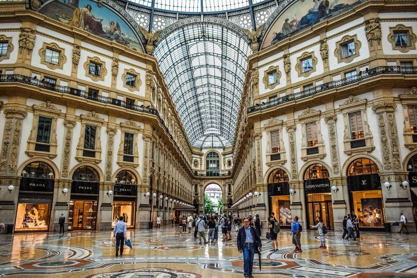 Galleria Vittorio Emanuele II in central Milan