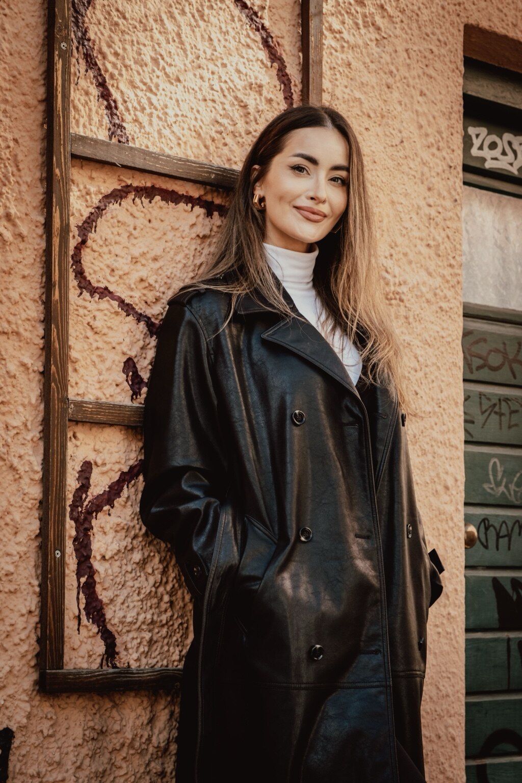 Individual street portrait in Milan